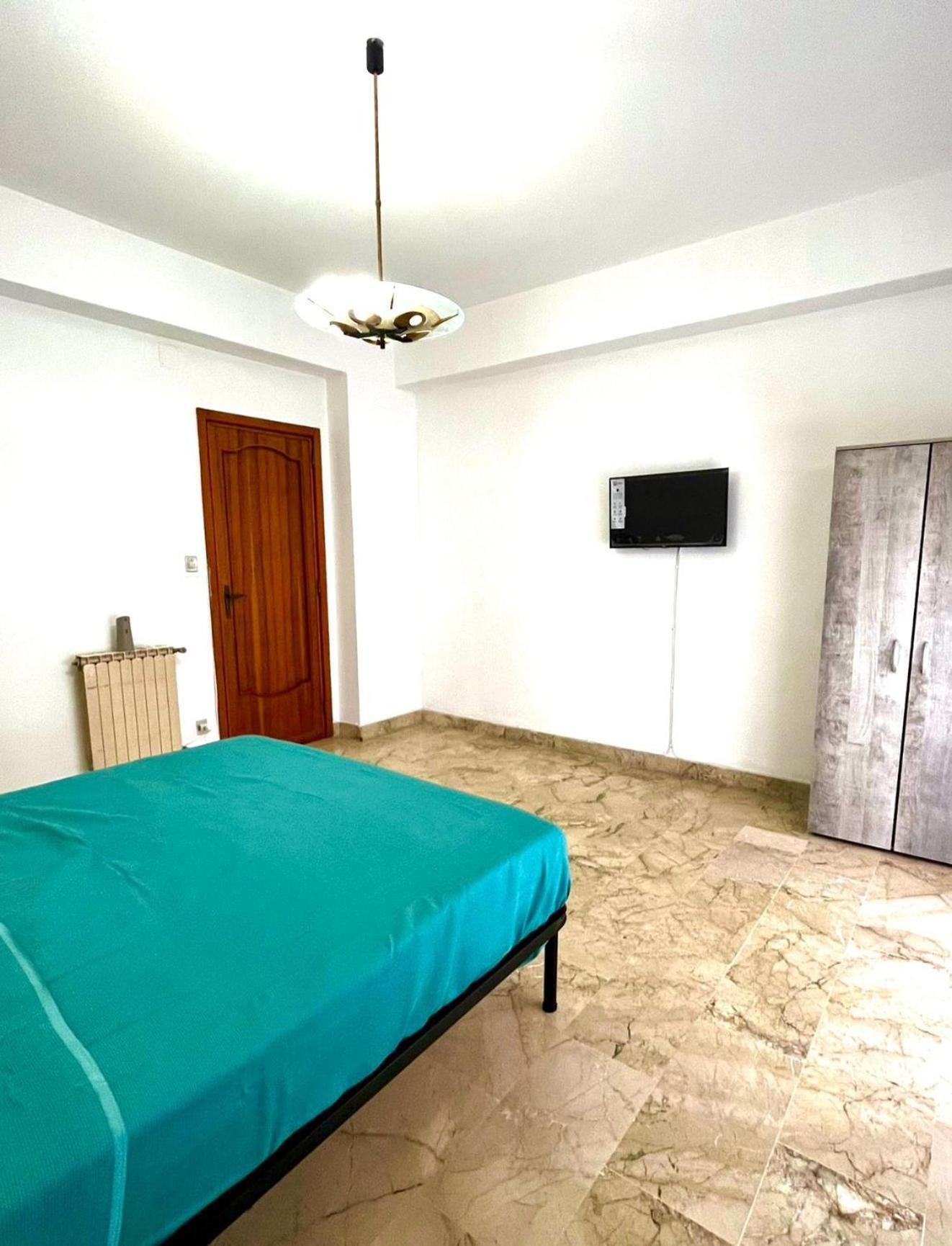 Harbor Elegance Estate Hotel Milazzo Bagian luar foto